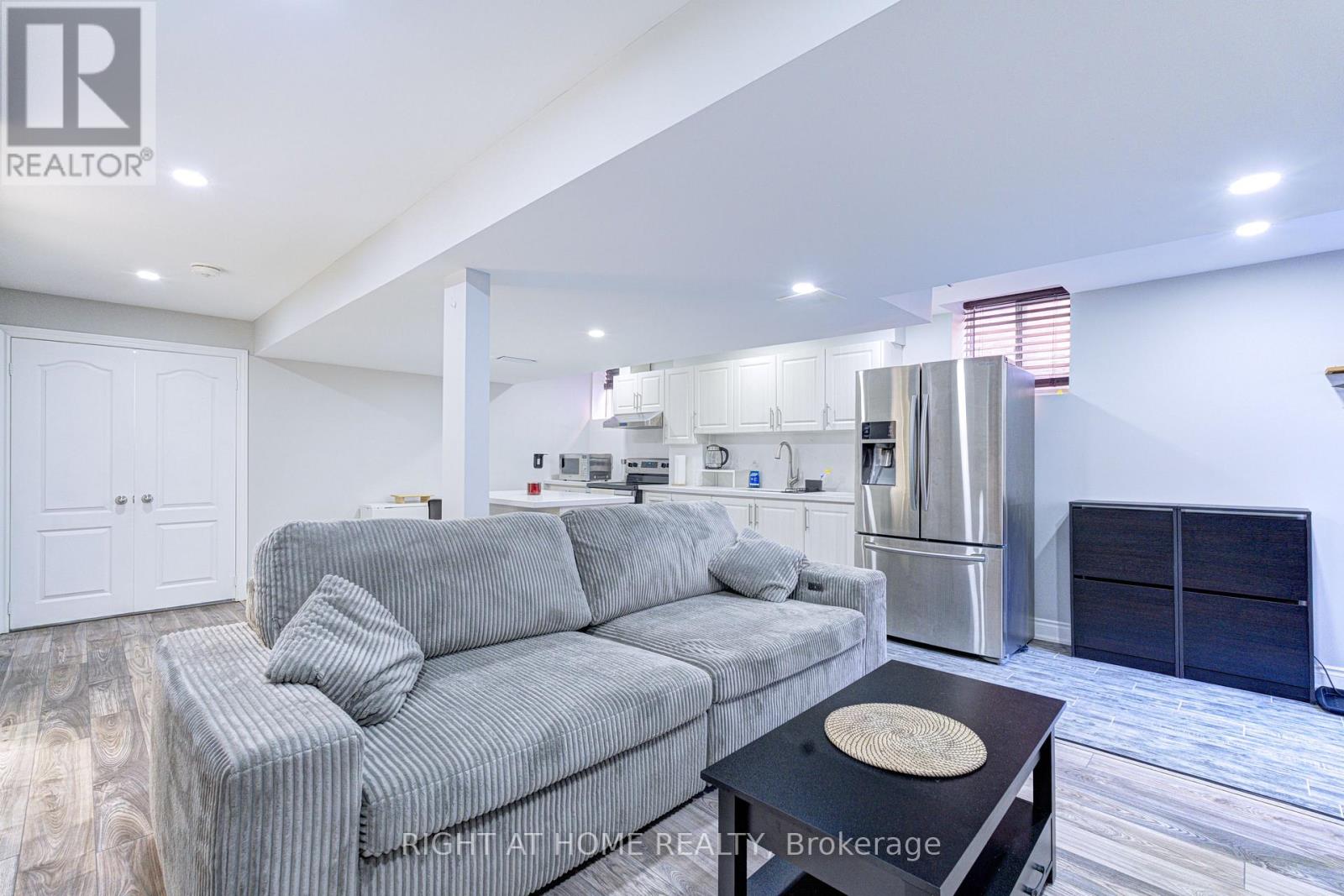 Bsmnt - 7217 Terragar Boulevard, Mississauga, Ontario  L5N 7L9 - Photo 3 - W13525042