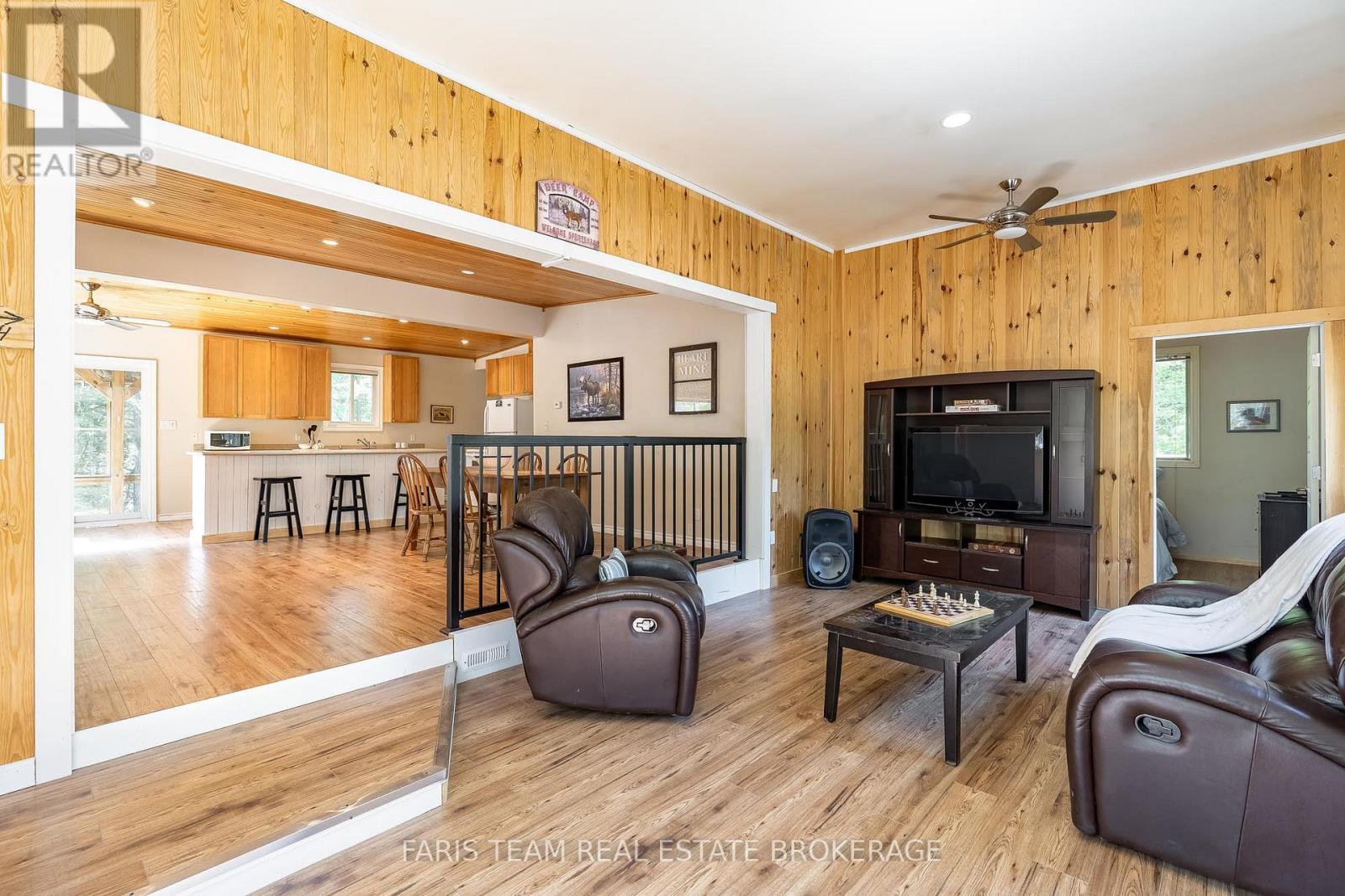 1226 Baseline Road, Gravenhurst, Ontario  P0E 1N0 - Photo 13 - X13633606