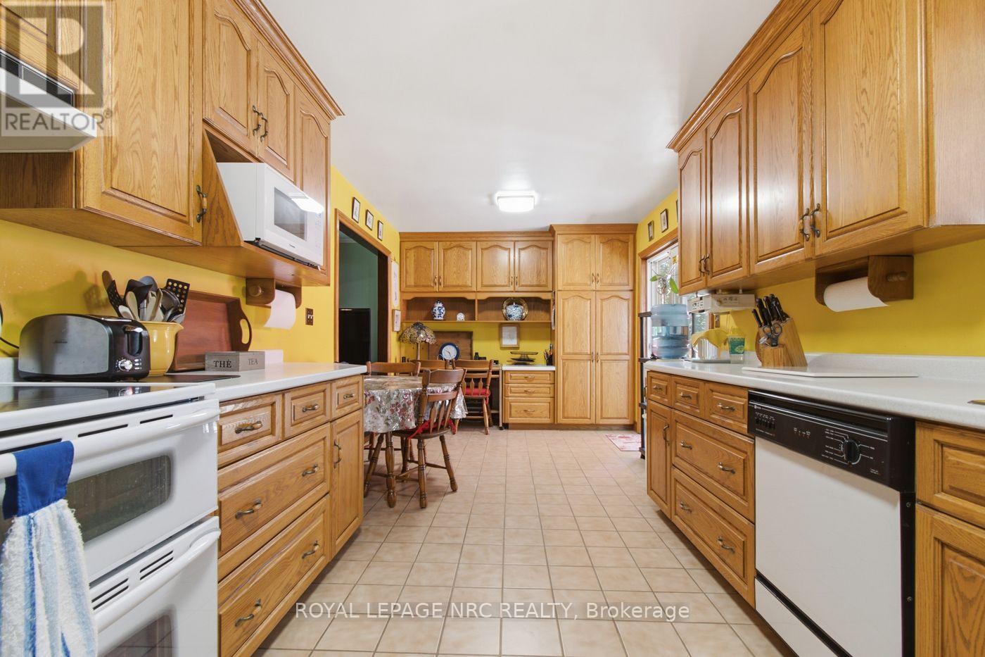 1363 Ott Road, Fort Erie, Ontario  L0S 1S0 - Photo 16 - X13633732