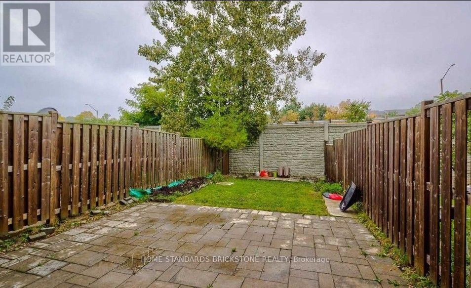 25 - 7 Sirente Drive, Hamilton, Ontario  L9A 0B4 - Photo 28 - X13633738