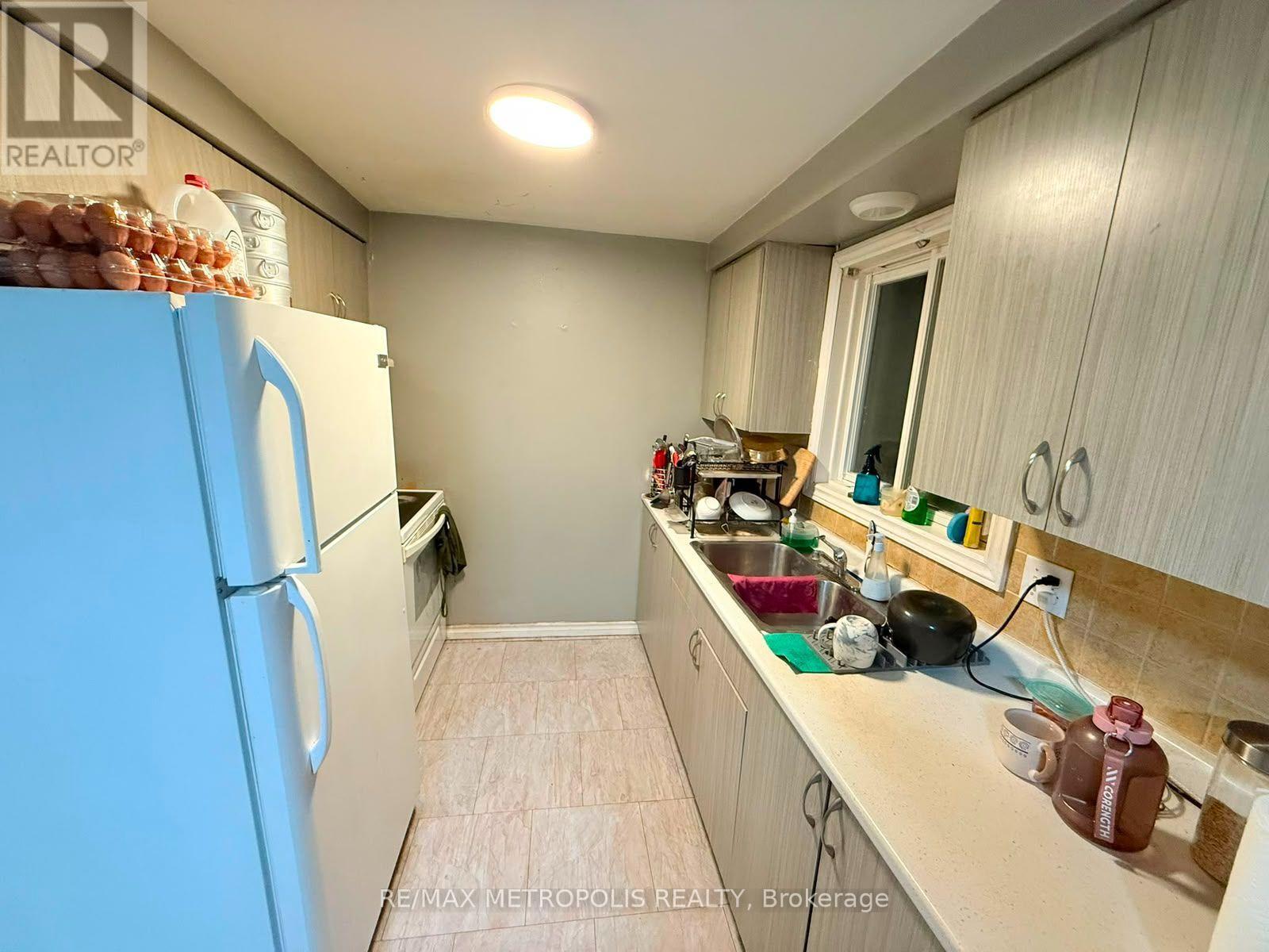 Main - 152 Woodside Avenue, Cambridge, Ontario  N1S 3Y1 - Photo 4 - X13633752