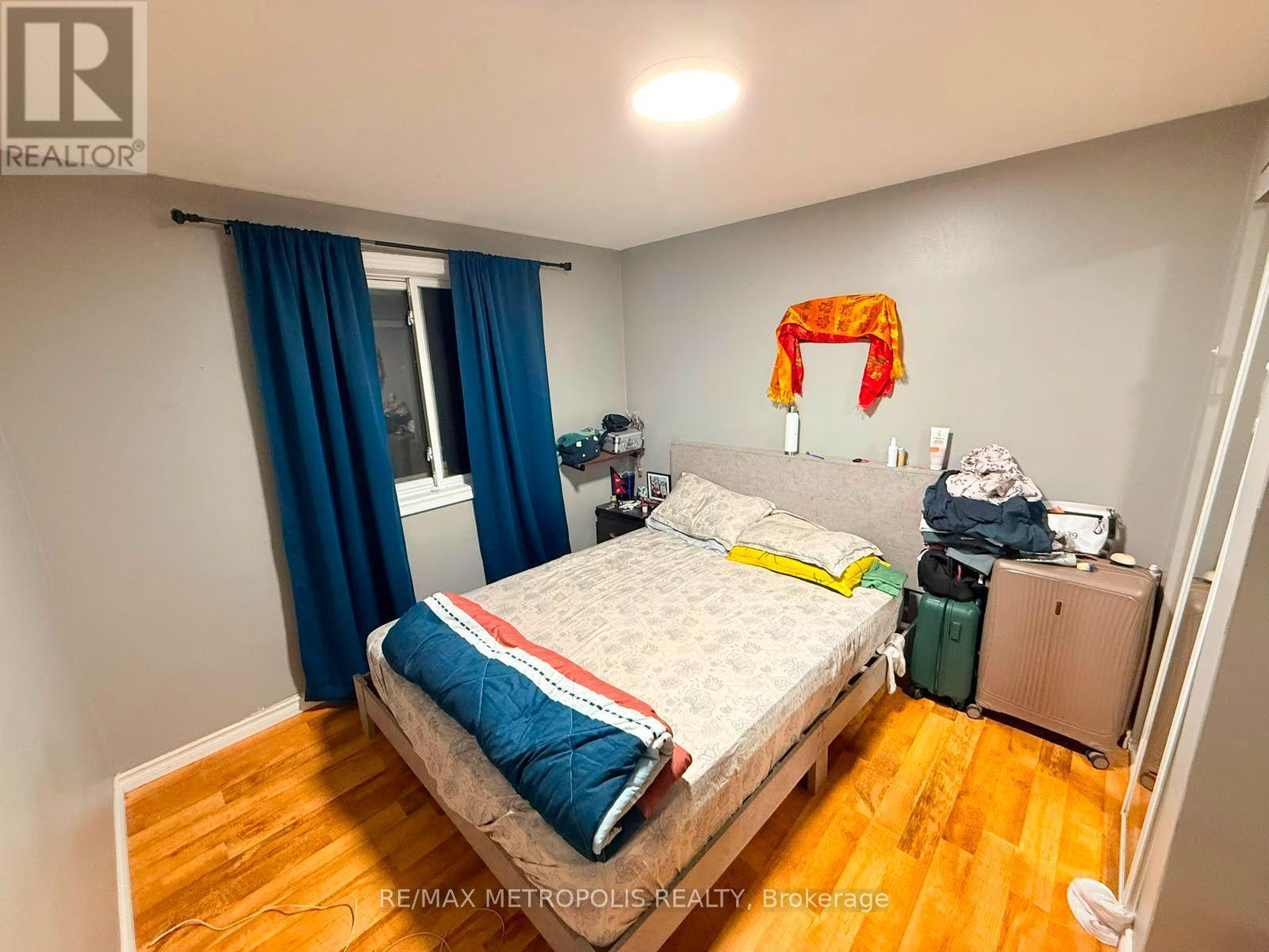 Main - 152 Woodside Avenue, Cambridge, Ontario  N1S 3Y1 - Photo 7 - X13633752