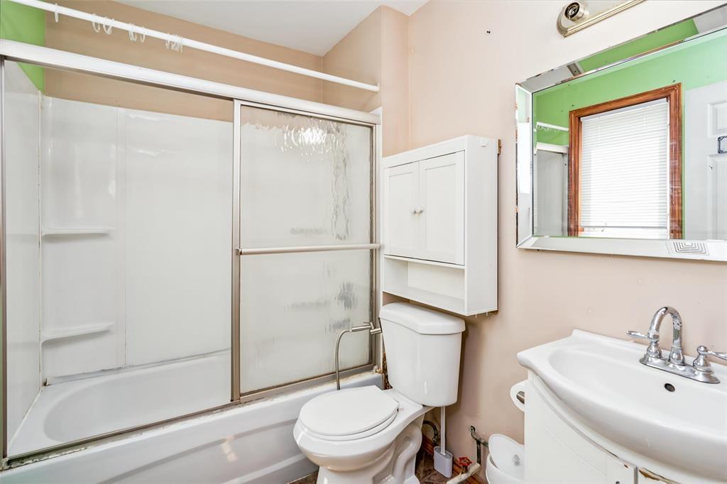 1534 Pritchard Avenue, Winnipeg, Manitoba  R2X 0H7 - Photo 13 - 202619361