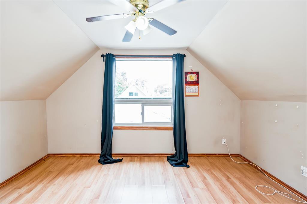 1534 Pritchard Avenue, Winnipeg, Manitoba  R2X 0H7 - Photo 18 - 202619361