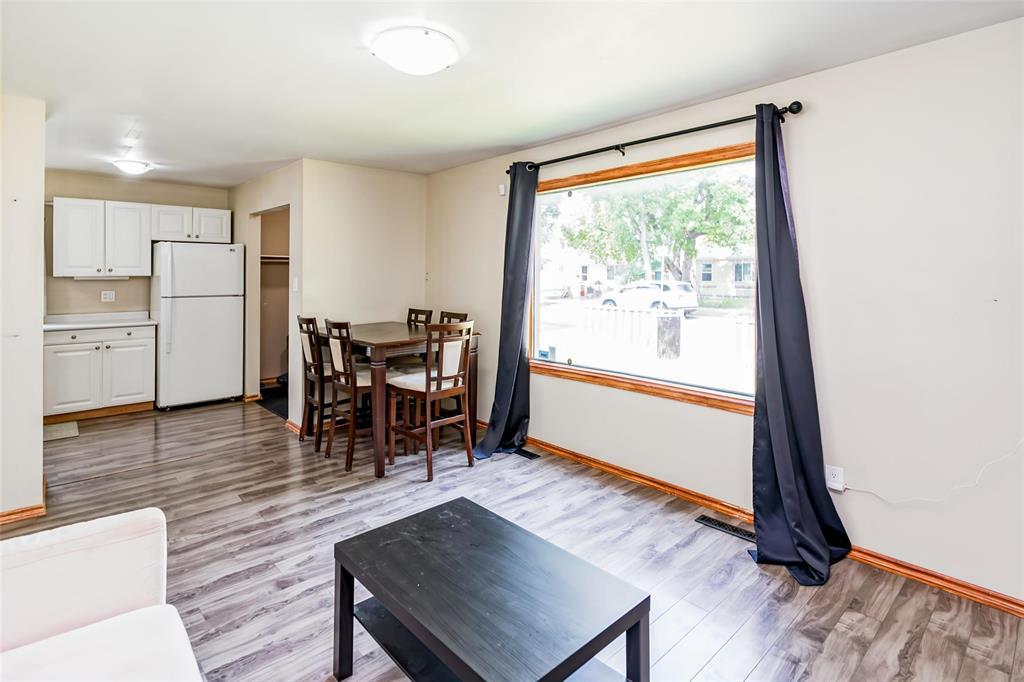 1534 Pritchard Avenue, Winnipeg, Manitoba  R2X 0H7 - Photo 4 - 202619361