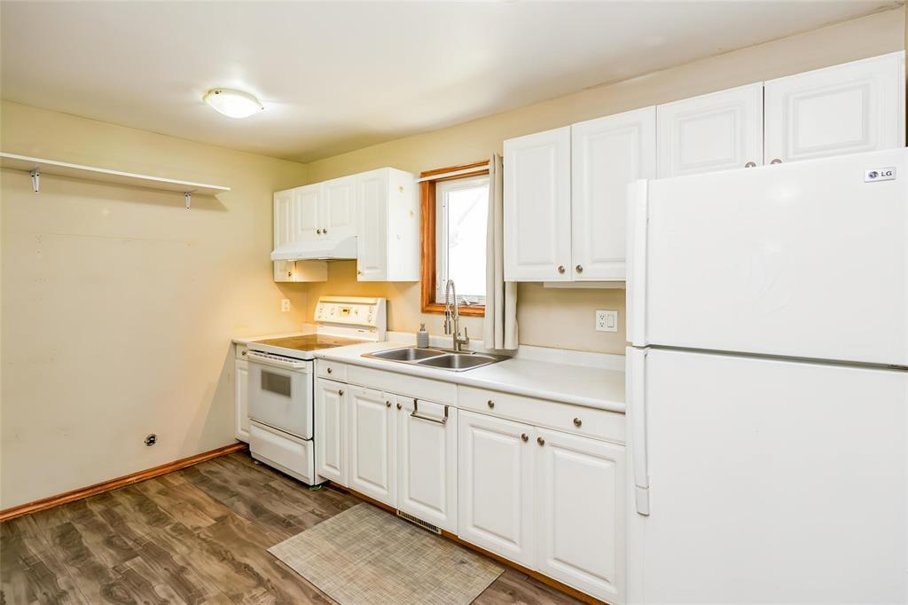 1534 Pritchard Avenue, Winnipeg, Manitoba  R2X 0H7 - Photo 8 - 202619361
