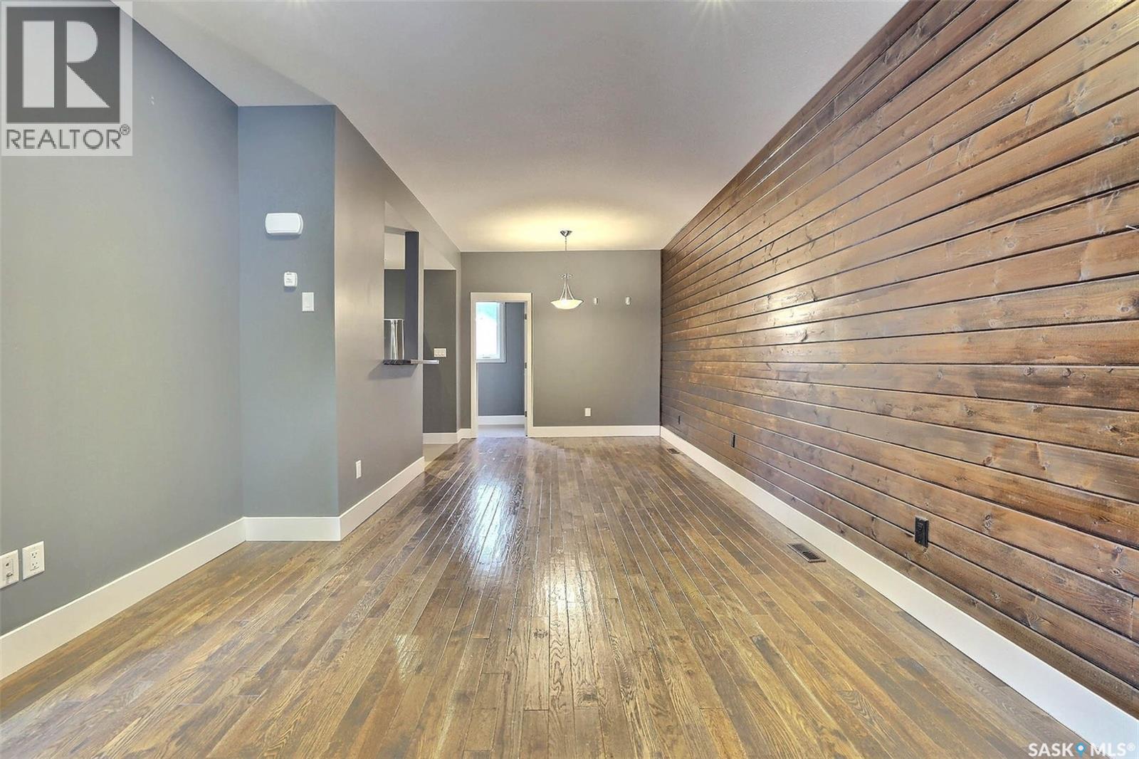 2248 Halifax Street, Regina, Saskatchewan  S4P 1V2 - Photo 4 - SK044426