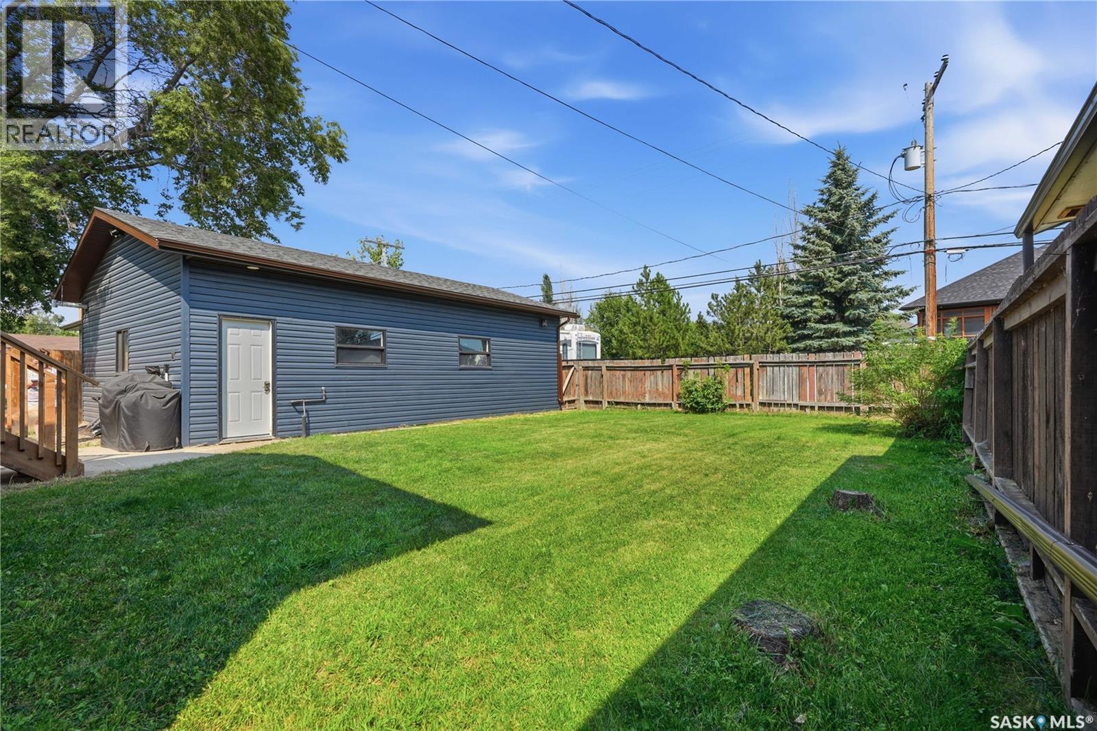 566 Klassen Crescent, Martensville, Saskatchewan  S0K 2T2 - Photo 37 - SK044352