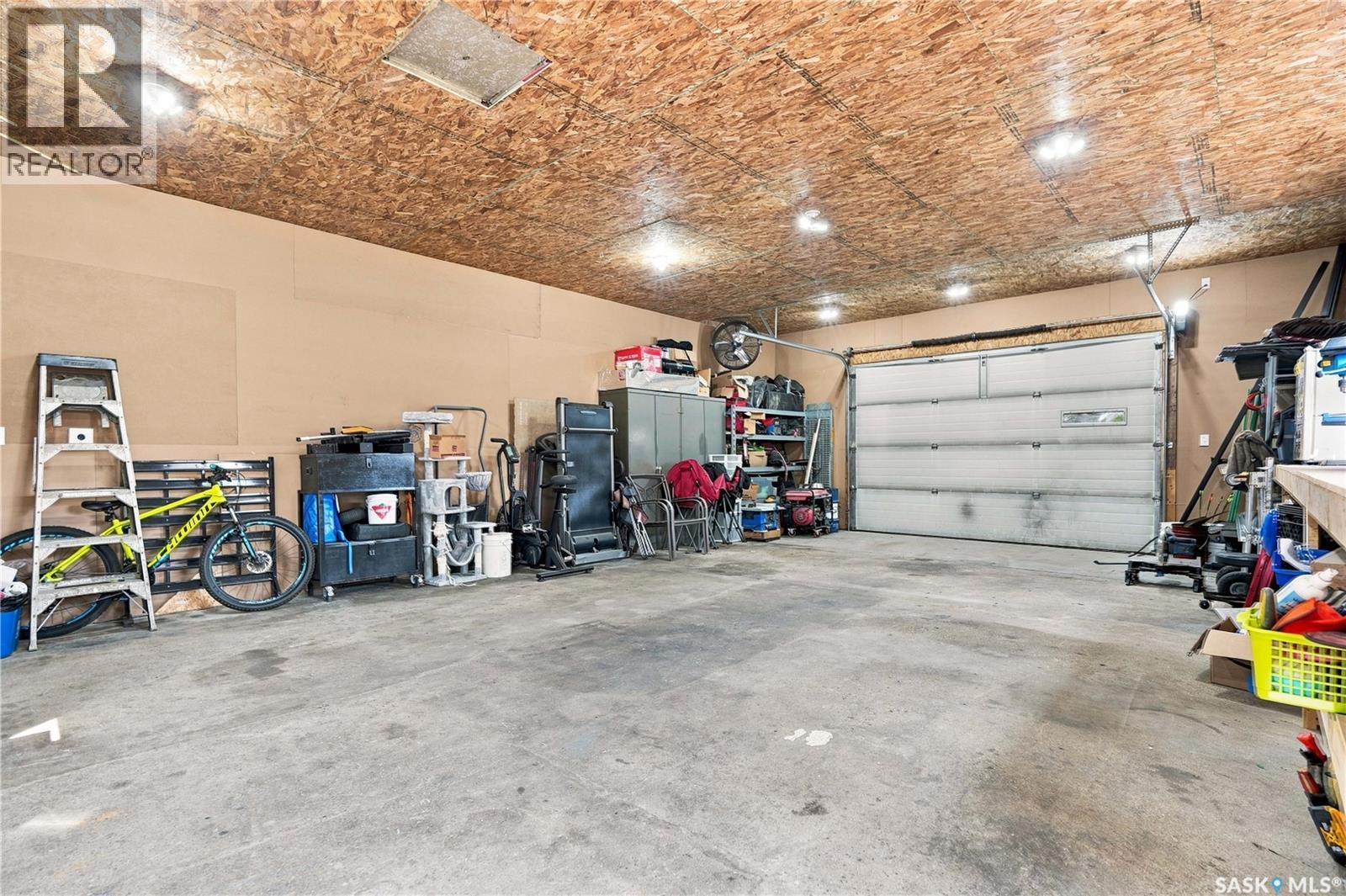 566 Klassen Crescent, Martensville, Saskatchewan  S0K 2T2 - Photo 39 - SK044352