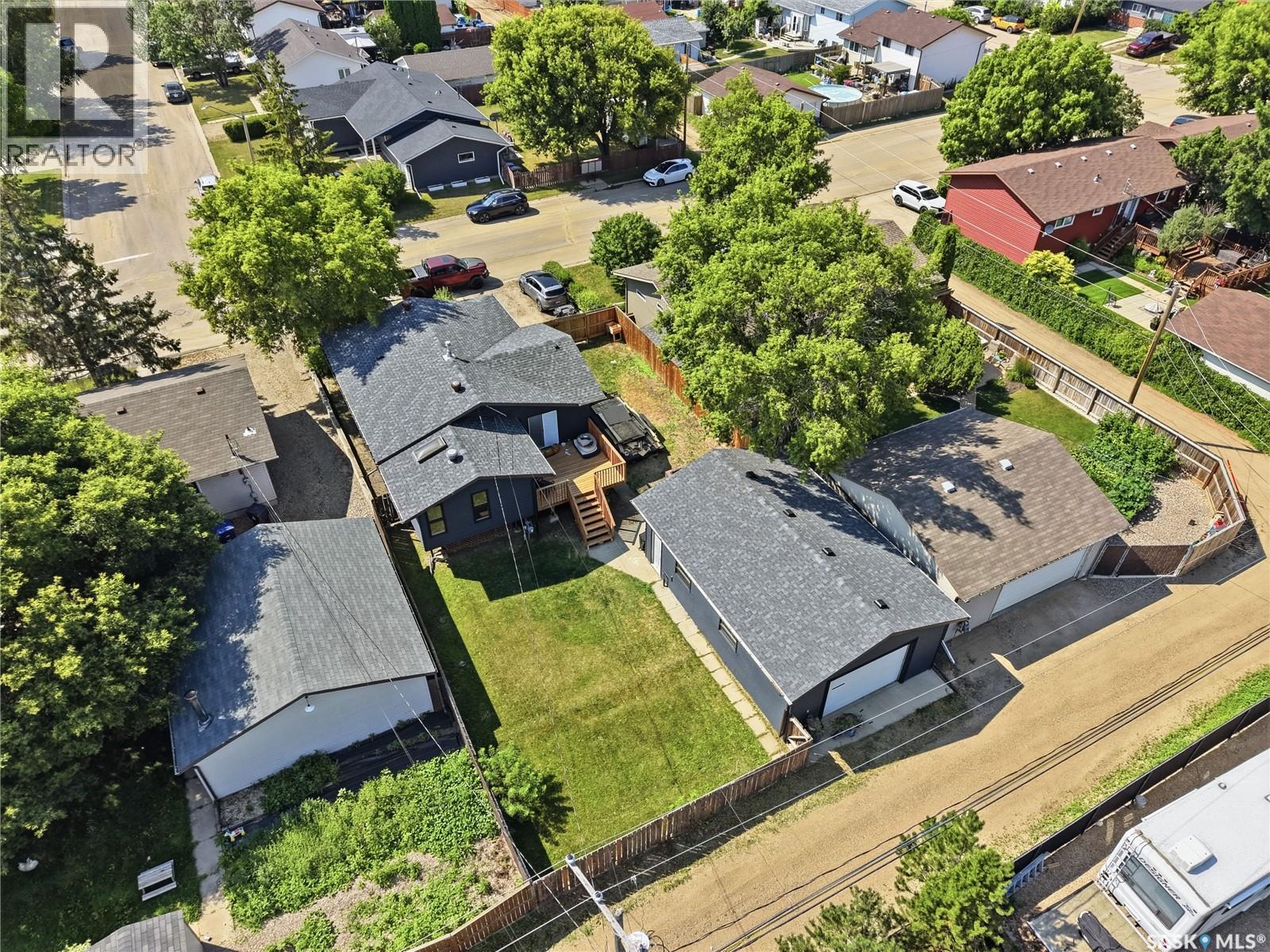 566 Klassen Crescent, Martensville, Saskatchewan  S0K 2T2 - Photo 47 - SK044352