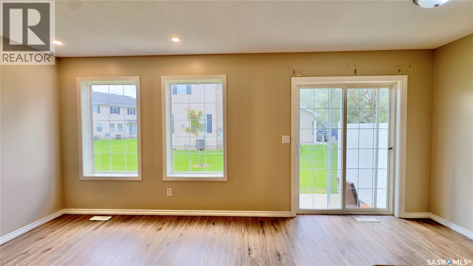 50 103 Banyan Crescent, Saskatoon, Saskatchewan  S7V 1G3 - Photo 9 - SK044329