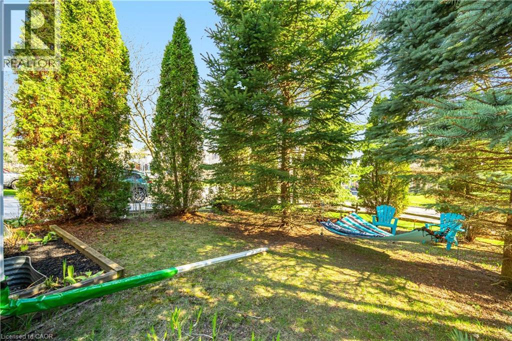 10 Ristau Crescent, Kitchener, Ontario  N2E 3A8 - Photo 41 - 40845388