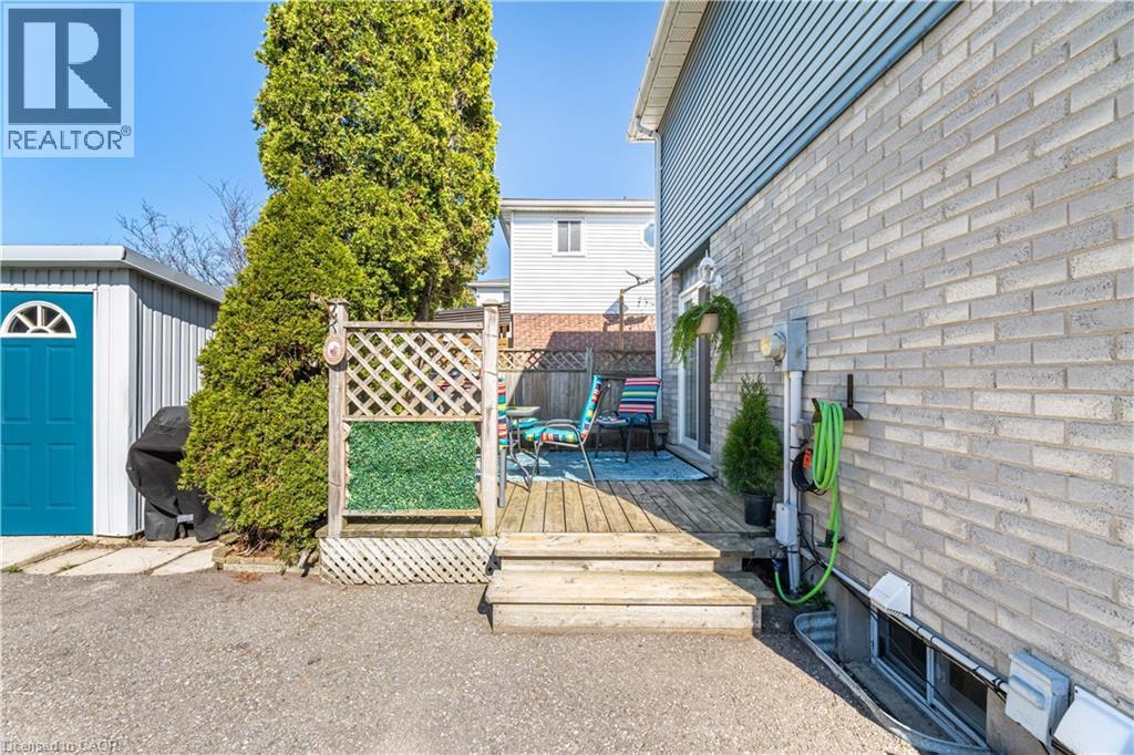 10 Ristau Crescent, Kitchener, Ontario  N2E 3A8 - Photo 37 - 40845388