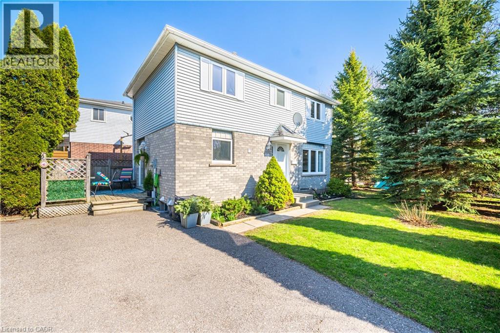 10 Ristau Crescent, Kitchener, Ontario  N2E 3A8 - Photo 2 - 40845388