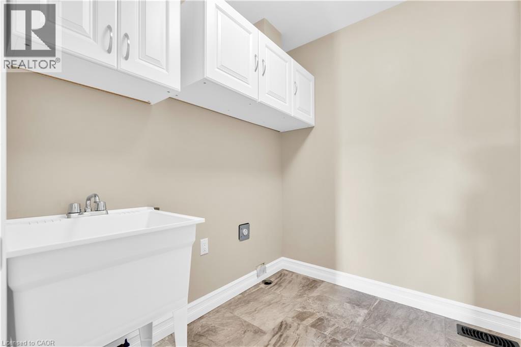 1160 Alliance Street, Essex, Ontario  N9H 0C3 - Photo 13 - 40847634