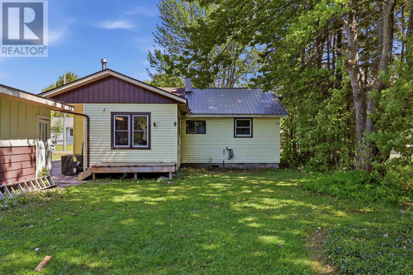 104 Eastern Ave, Sault Ste. Marie, Ontario  P6A 4R2 - Photo 27 - SM261572