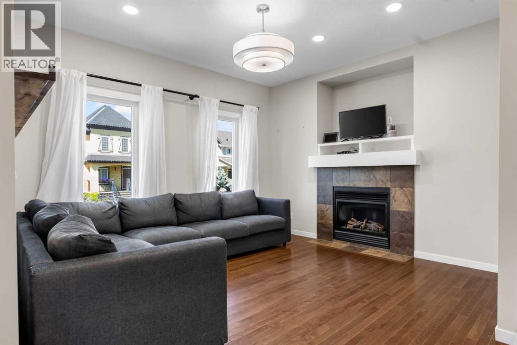 213 Mahogany Heights SE, Calgary, Alberta  T3M 0X7 - Photo 5 - A2334054
