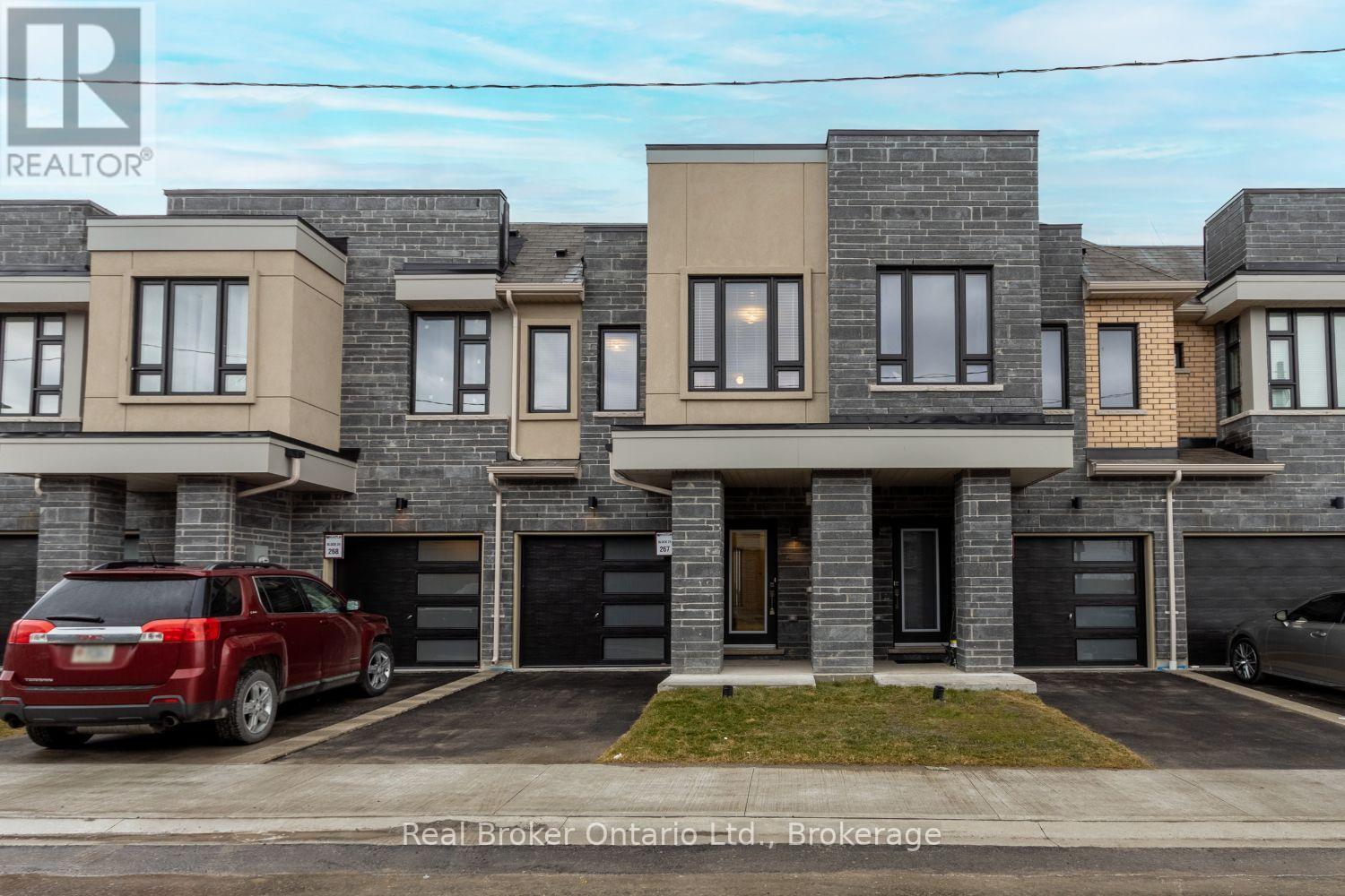 267 - 79 Caspian Square, Clarington, Ontario  K2V 0R3 - Photo 1 - E13634074