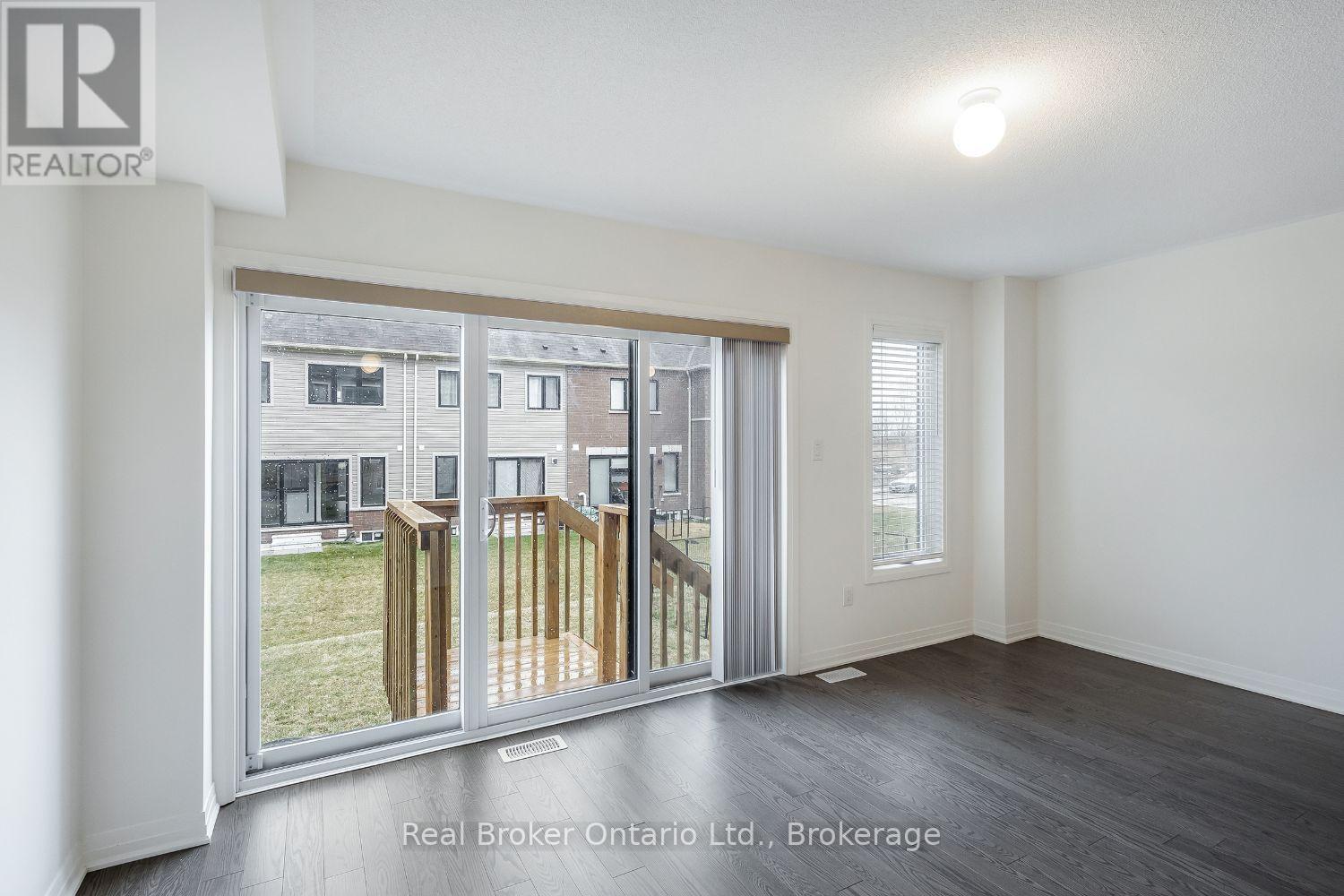 267 - 79 Caspian Square, Clarington, Ontario  K2V 0R3 - Photo 11 - E13634074