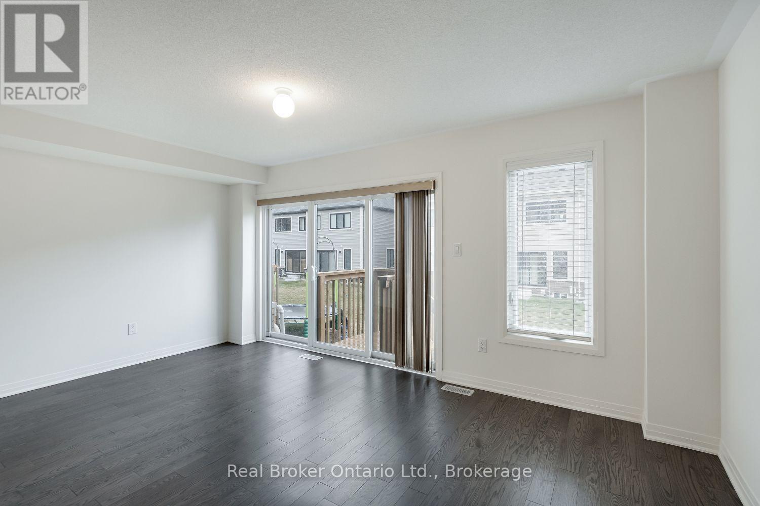 267 - 79 Caspian Square, Clarington, Ontario  K2V 0R3 - Photo 12 - E13634074