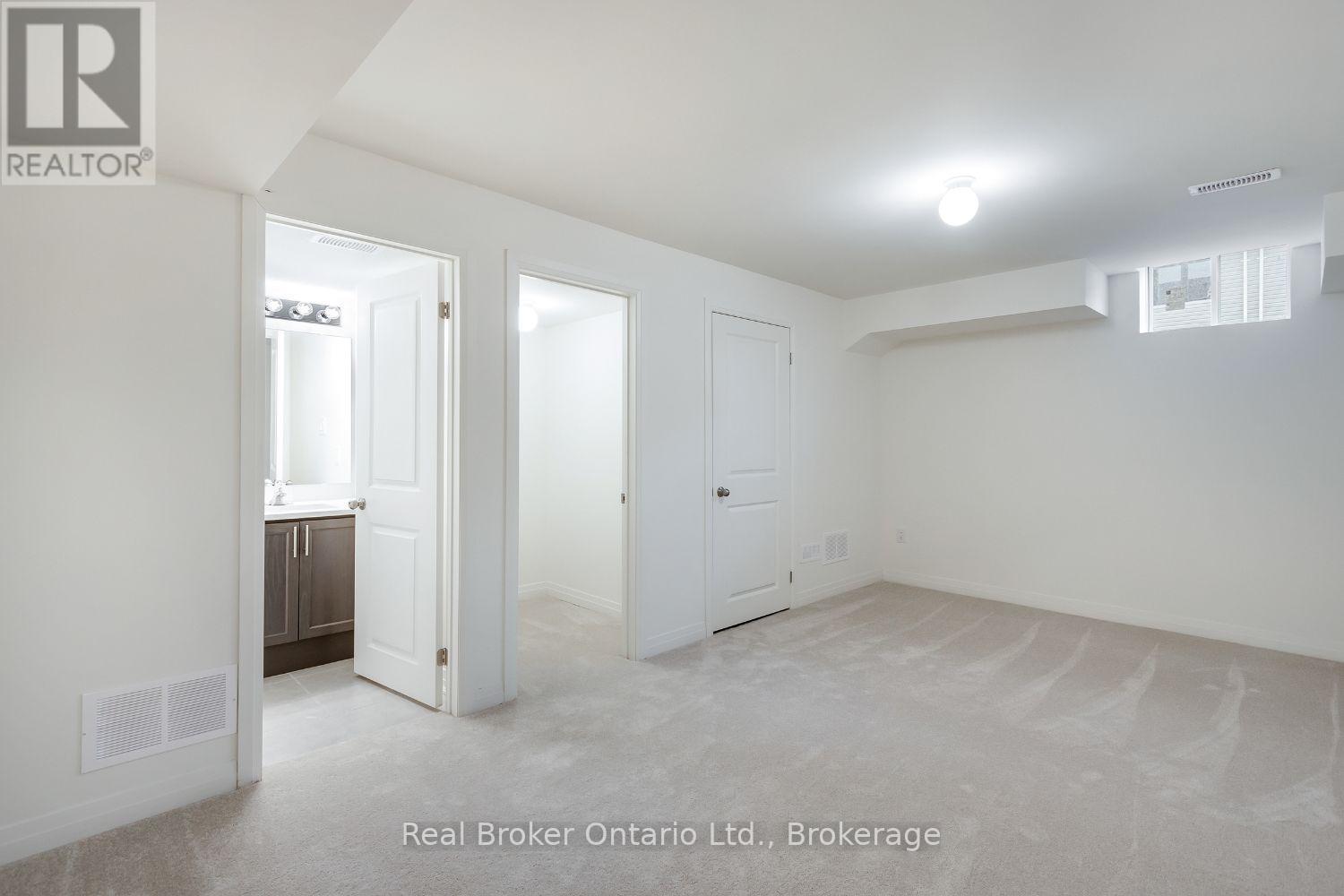 267 - 79 Caspian Square, Clarington, Ontario  K2V 0R3 - Photo 24 - E13634074