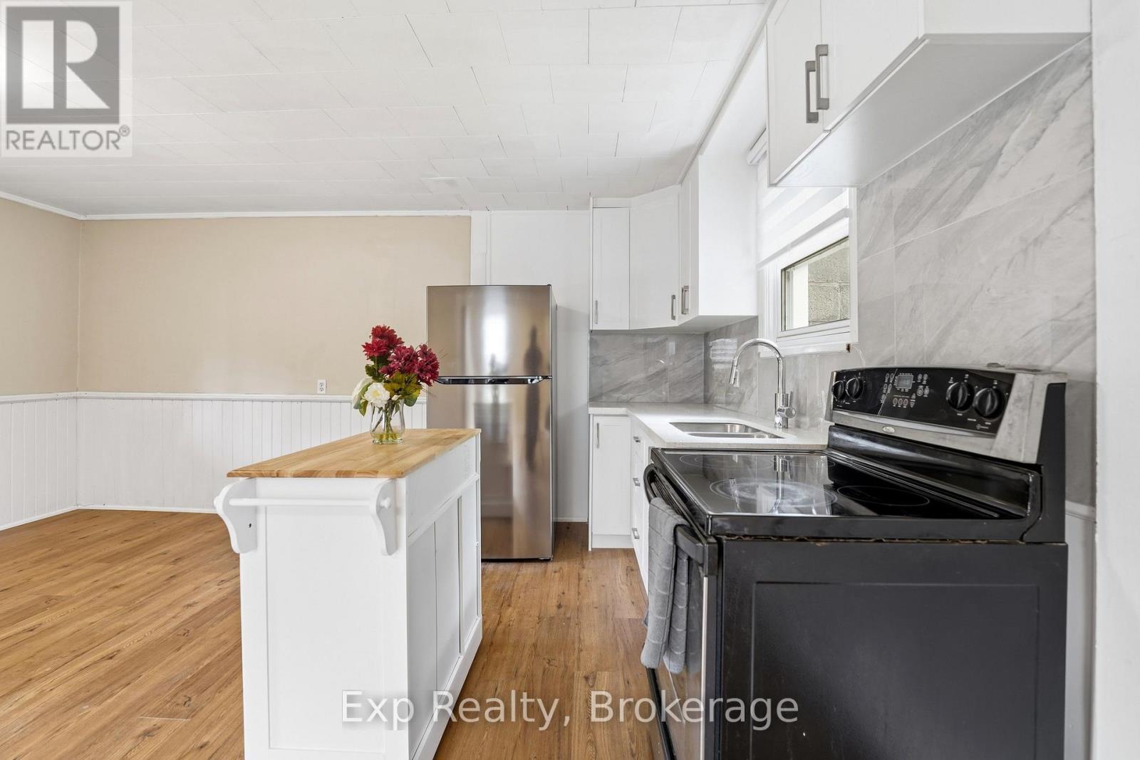 82 - 84 Bursthall Street, Marmora And Lake, Ontario  K0K 2M0 - Photo 10 - X13634120