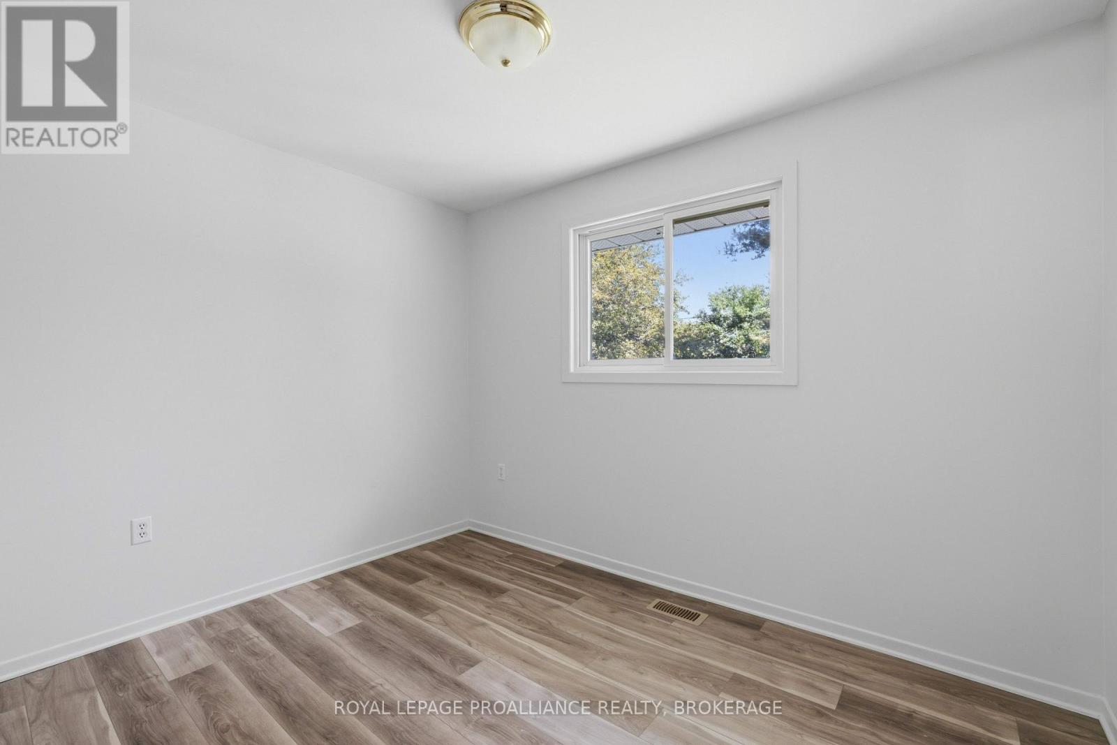 367 Georgiana Street, Gananoque, Ontario  K7G 1N1 - Photo 18 - X13634164
