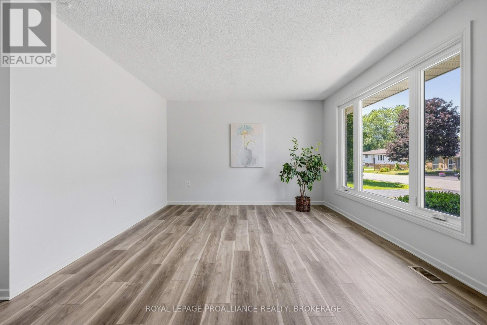 367 Georgiana Street, Gananoque, Ontario  K7G 1N1 - Photo 7 - X13634164