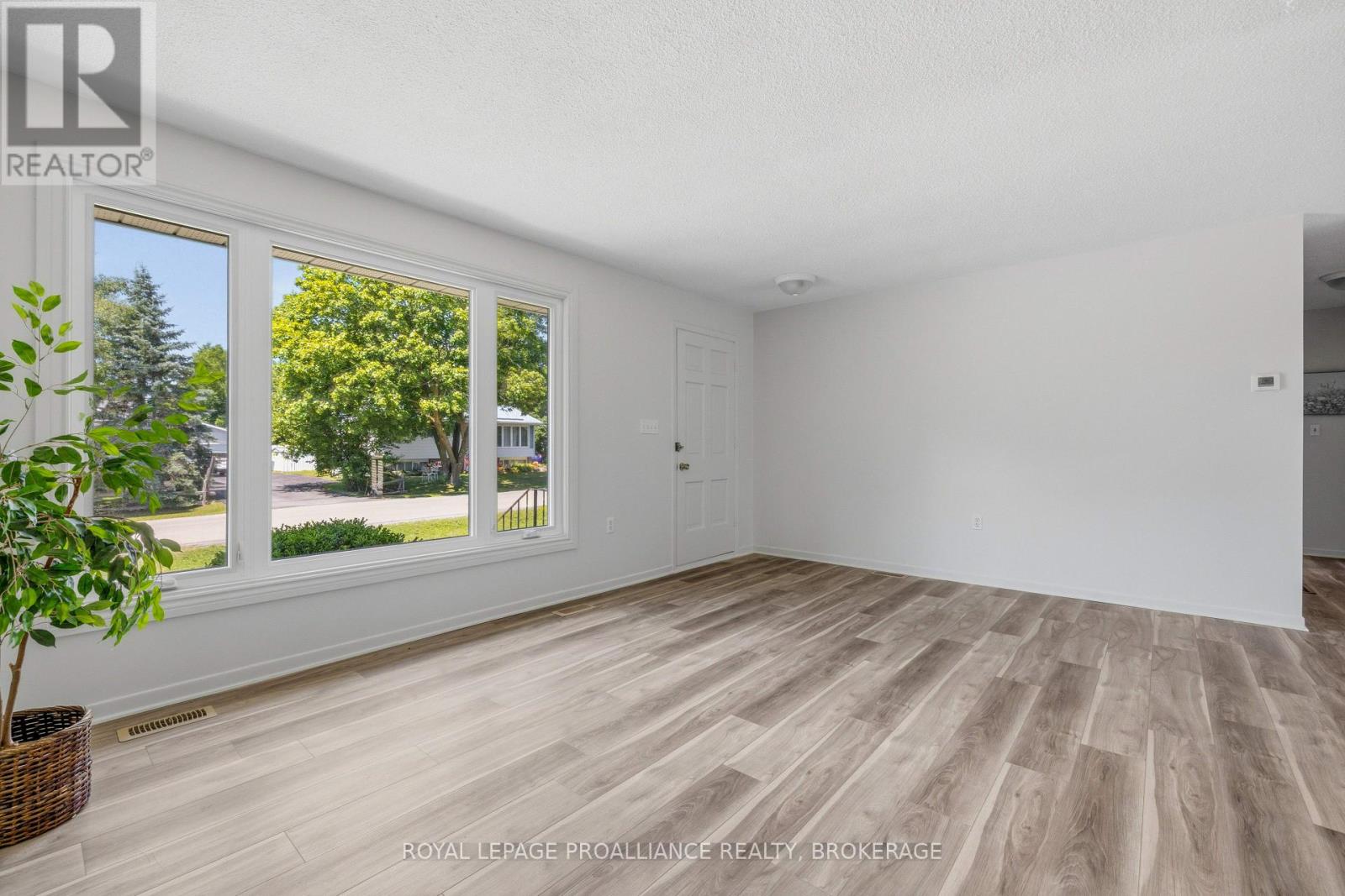 367 Georgiana Street, Gananoque, Ontario  K7G 1N1 - Photo 8 - X13634164
