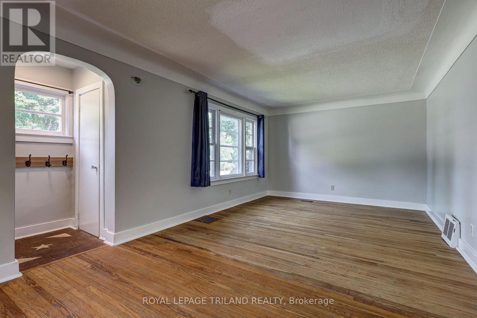 127 Hughes Street, St. Thomas, Ontario  N5P 2Z3 - Photo 12 - X13633962
