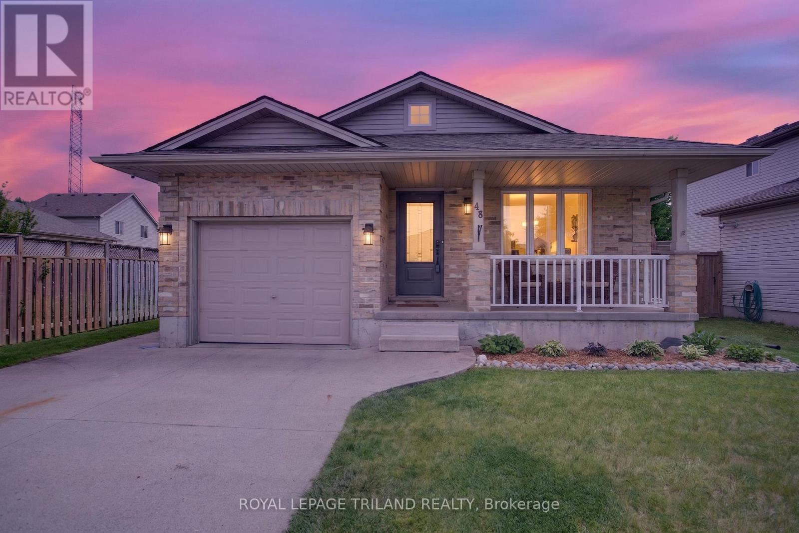 48 Cottonwood Drive, St. Thomas, Ontario  N5P 4M7 - Photo 2 - X13633990