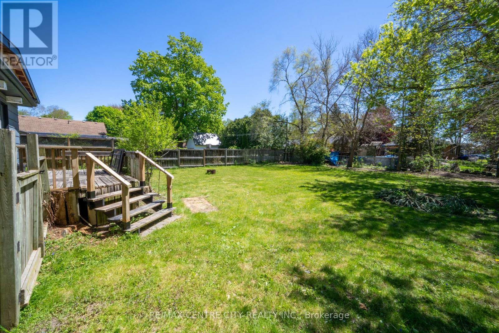 240 Maitland Street, Strathroy-Caradoc, Ontario  N7G 1S9 - Photo 16 - X13634008