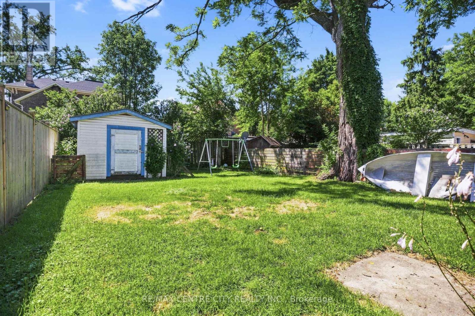 56 Mitchell Street, St. Thomas, Ontario  N5R 2T9 - Photo 24 - X13634038