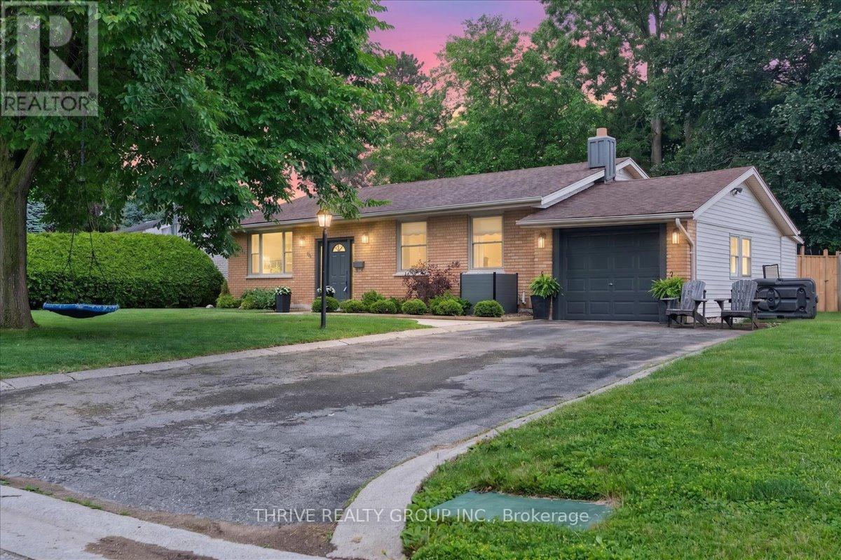 29 Southland Drive, London South, Ontario  N6P 1E5 - Photo 2 - X13634046