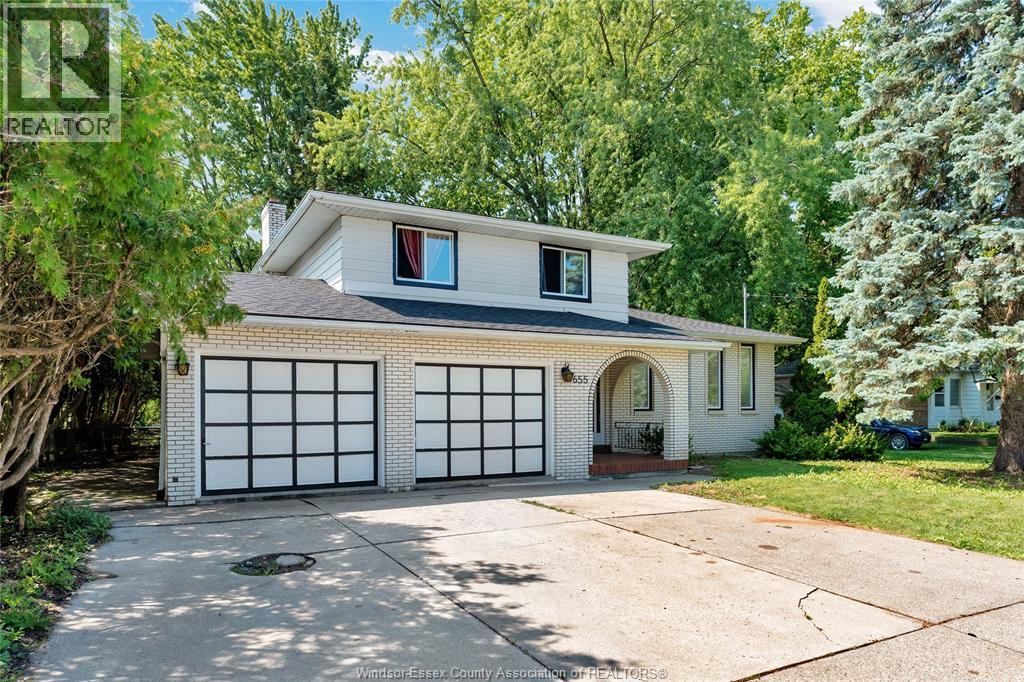 MLS# 26018698: 655 ROSELAND DRIVE South, Windsor, Canada