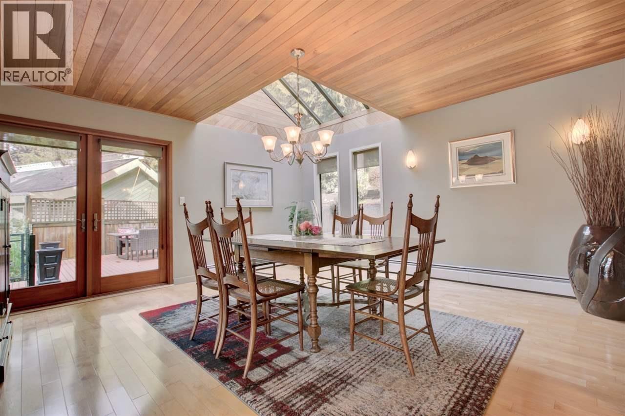 60 Walton Way, Port Moody, British Columbia V3H 3P3 - Photo 13 - R3143213