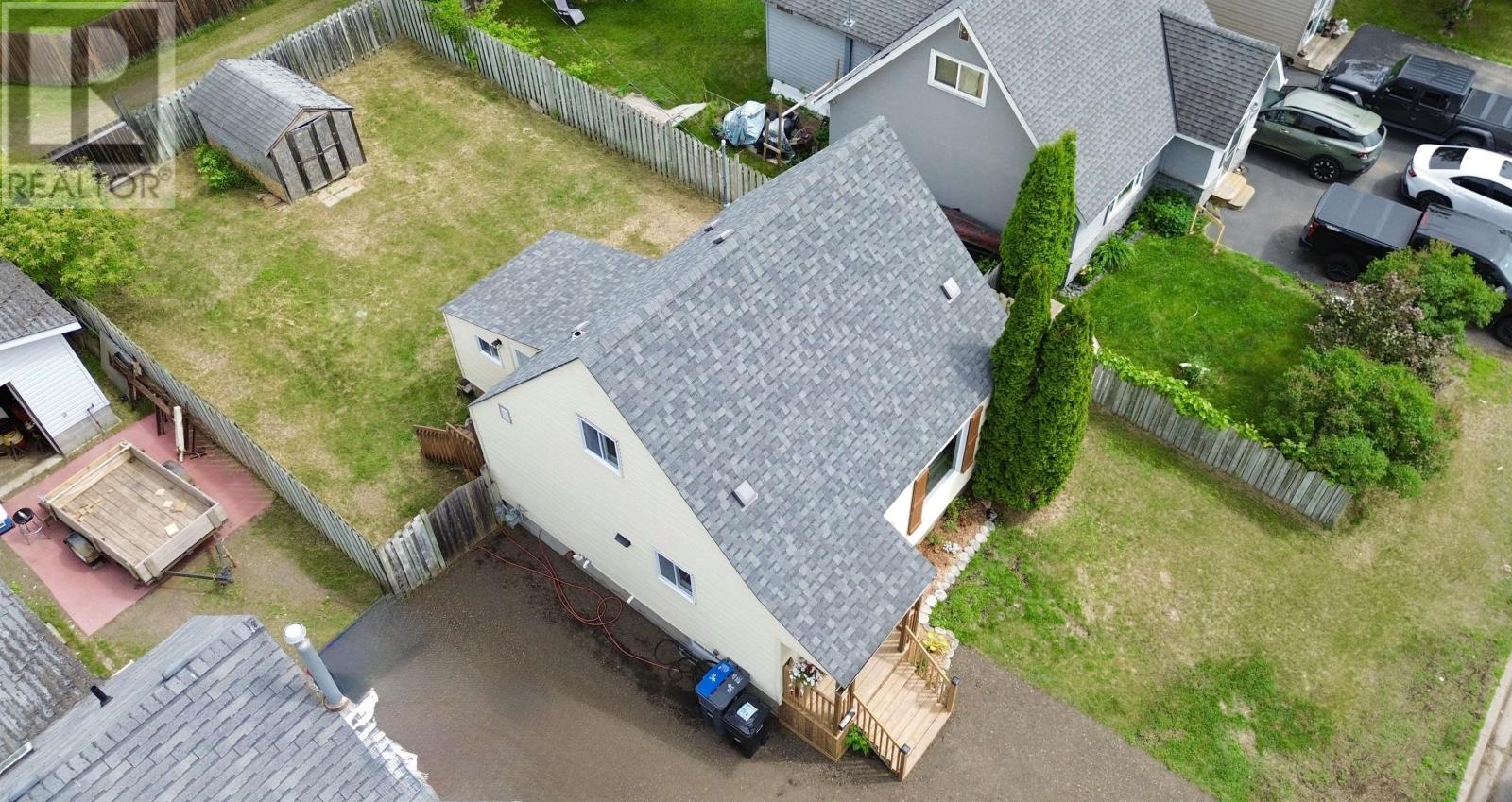 372 Grenville Ave, Thunder Bay, Ontario  P7A 2B8 - Photo 2 - TB2601890