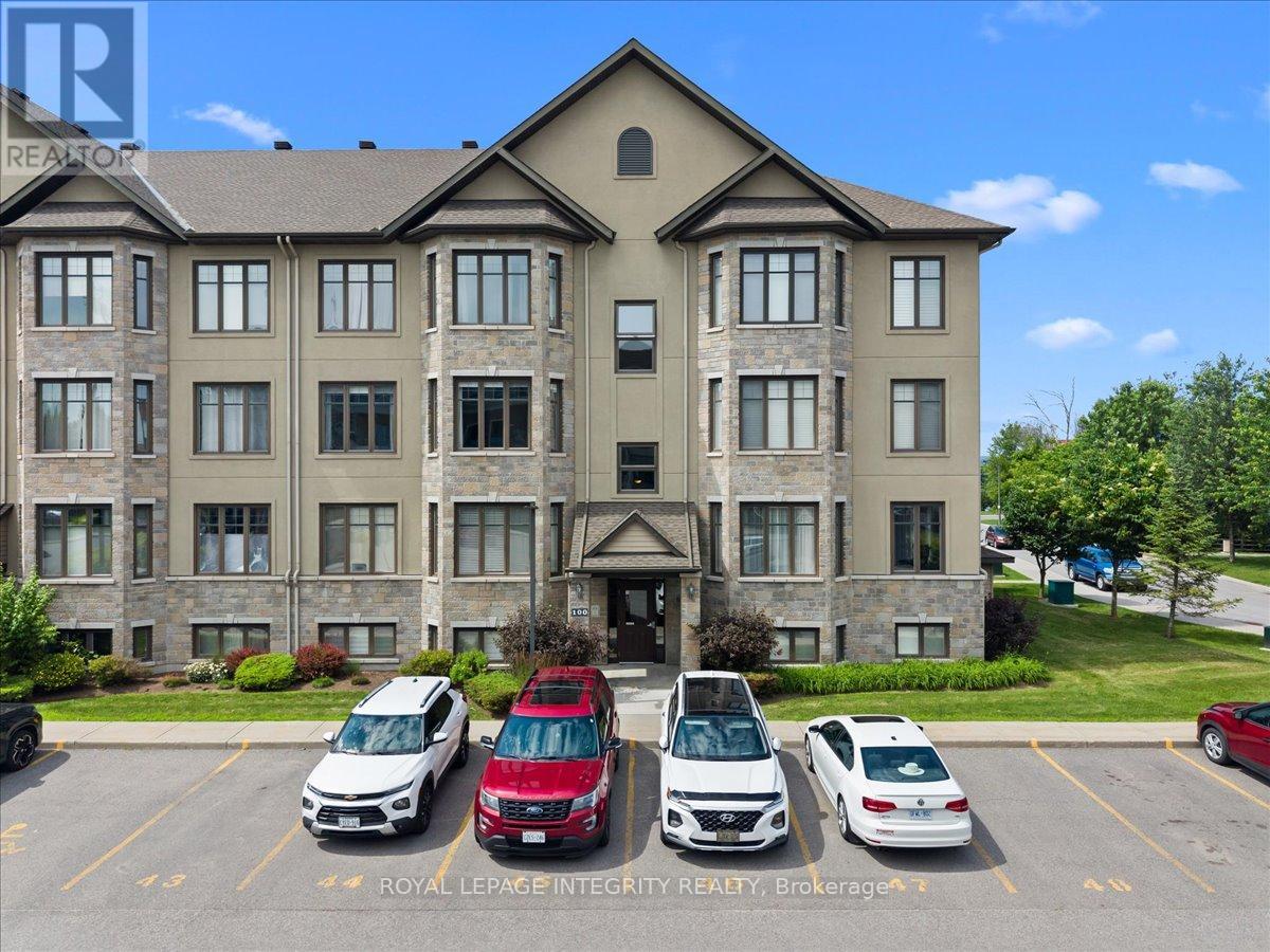 5 - 100 PRESTIGE CIRCLE, Ottawa, Ontario