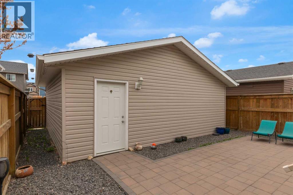129 Fireside Place, Cochrane, Alberta  T4C 0R4 - Photo 29 - A2309787