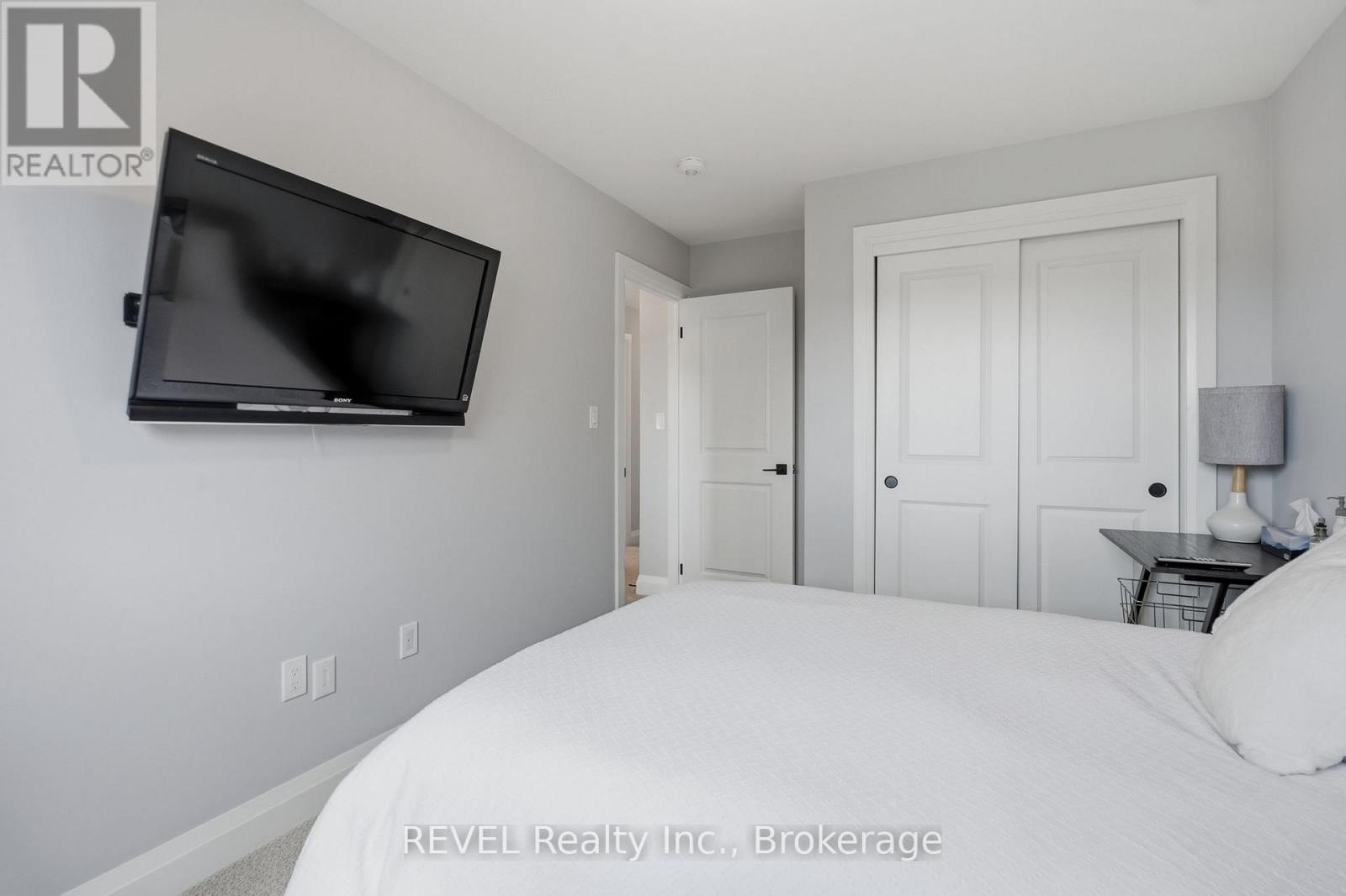 11 Lymburner Street, Pelham, Ontario  L0S 1E6 - Photo 30 - X13634130