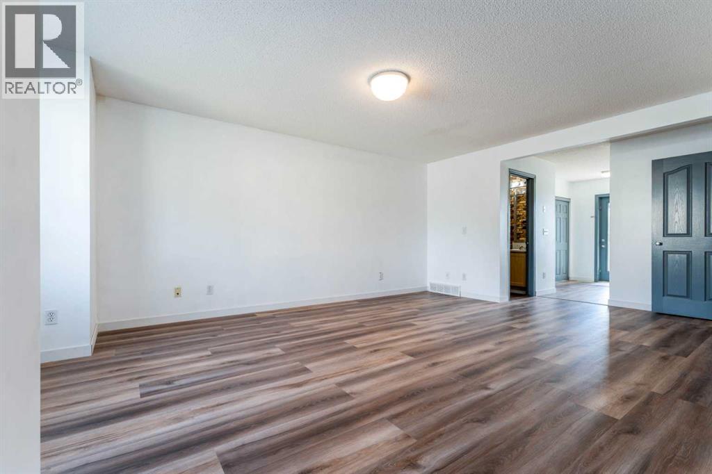 2102, 111 Tarawood Lane NE, Calgary, Alberta  T3J 5C2 - Photo 5 - A2318139