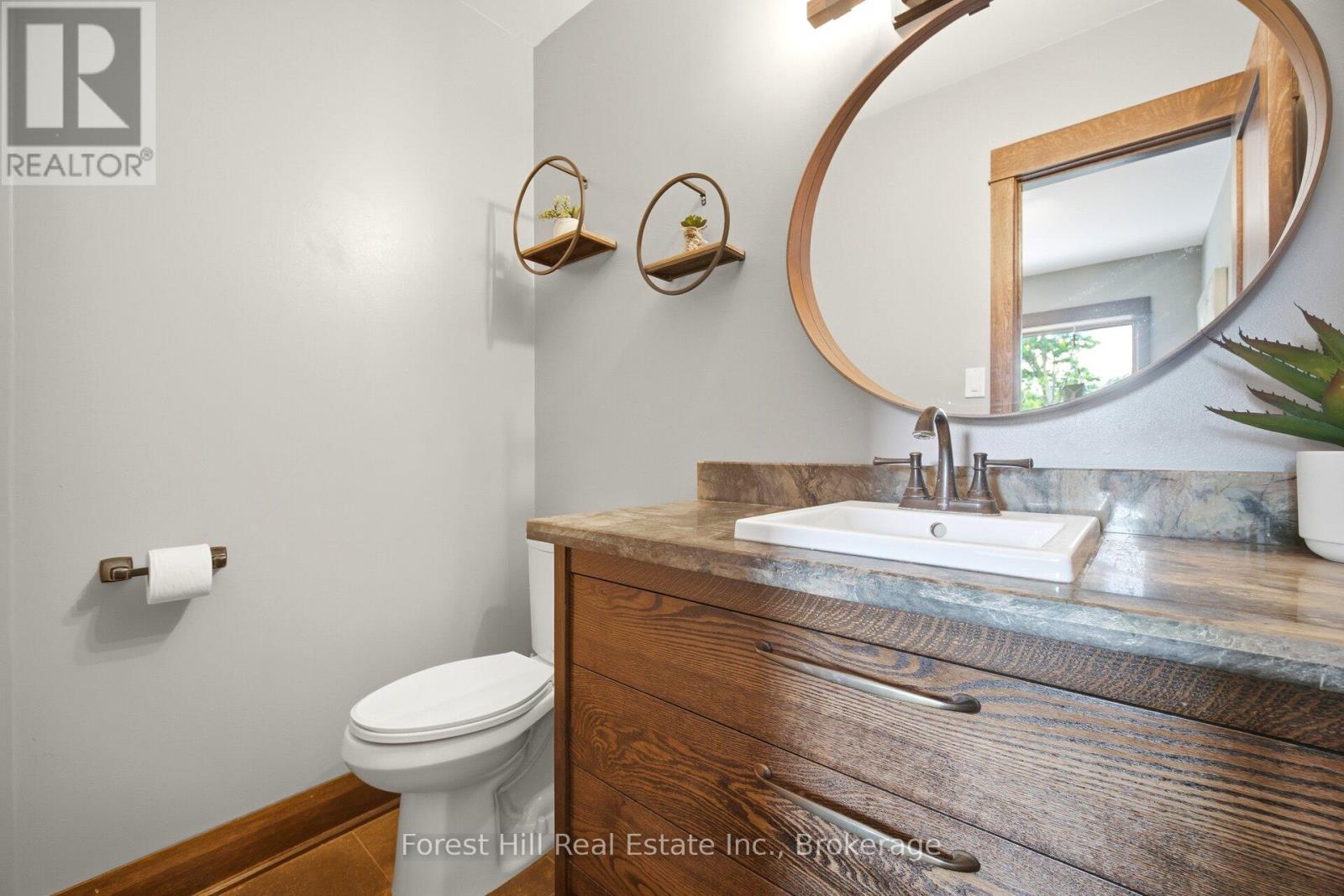 39 Broadview Avenue, Mississauga, Ontario  L5H 2S8 - Photo 16 - W13634022