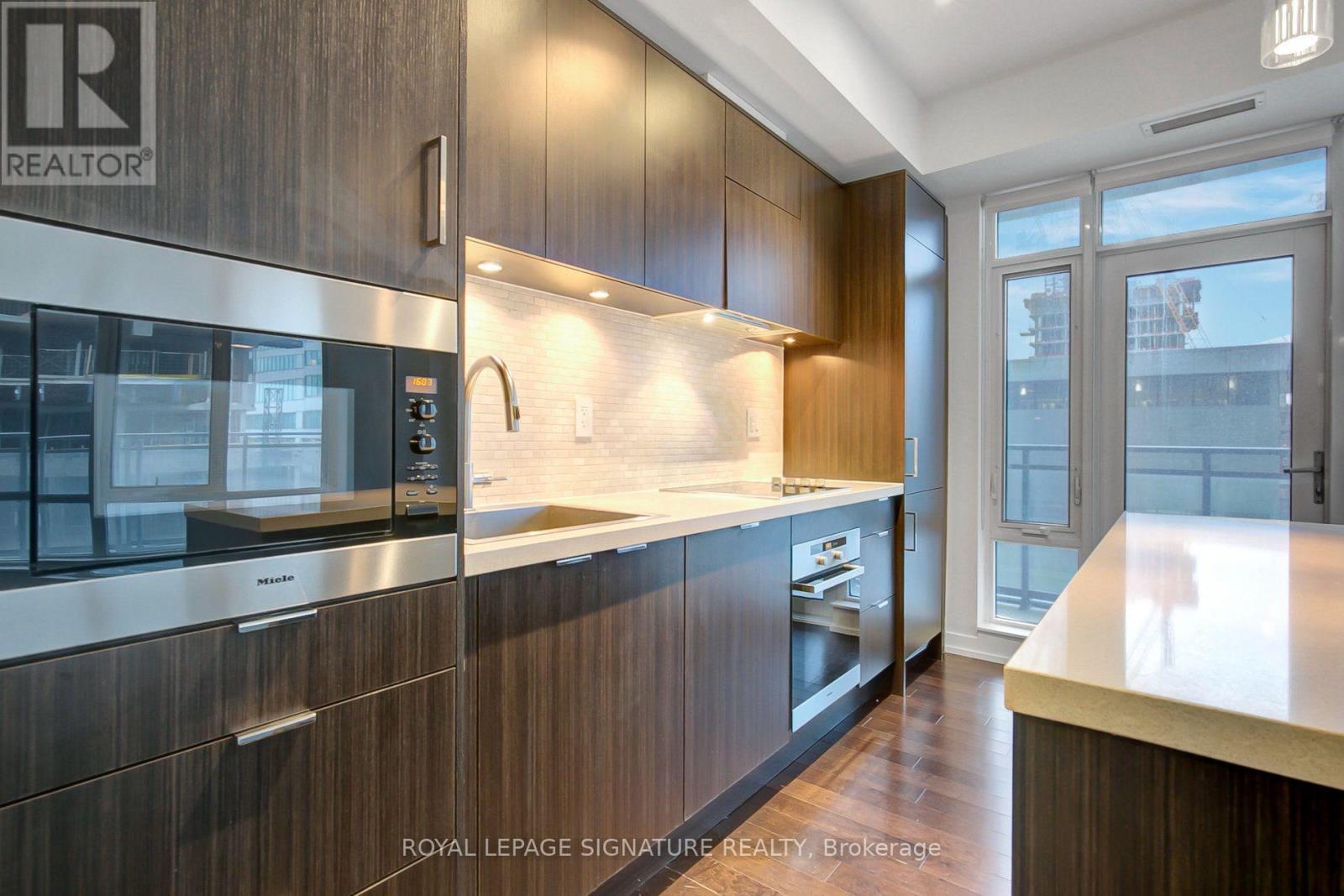 1111 - 21 Widmer Street, Toronto, Ontario  M5V 0B8 - Photo 17 - C13633966