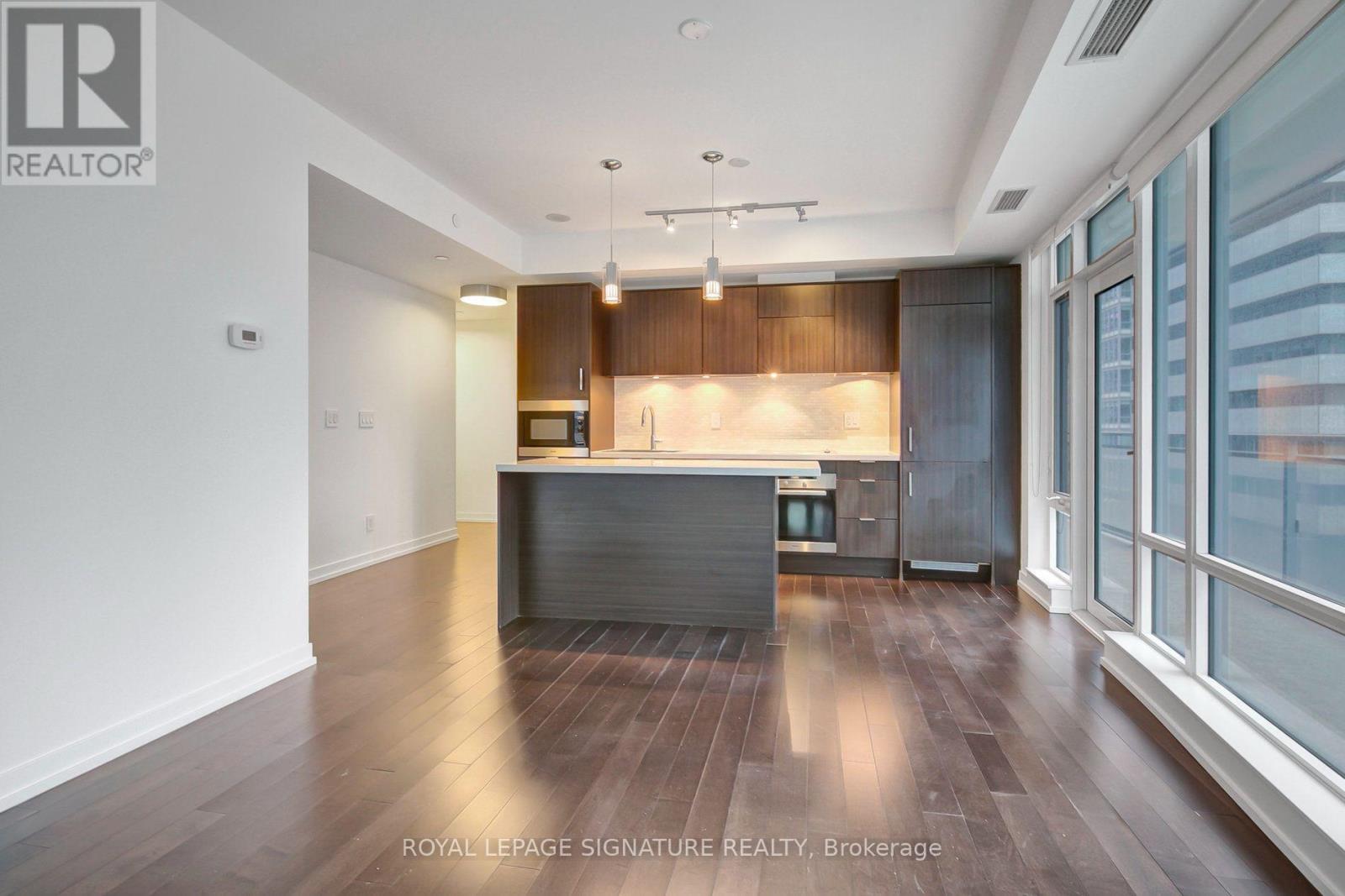 1111 - 21 Widmer Street, Toronto, Ontario  M5V 0B8 - Photo 6 - C13633966