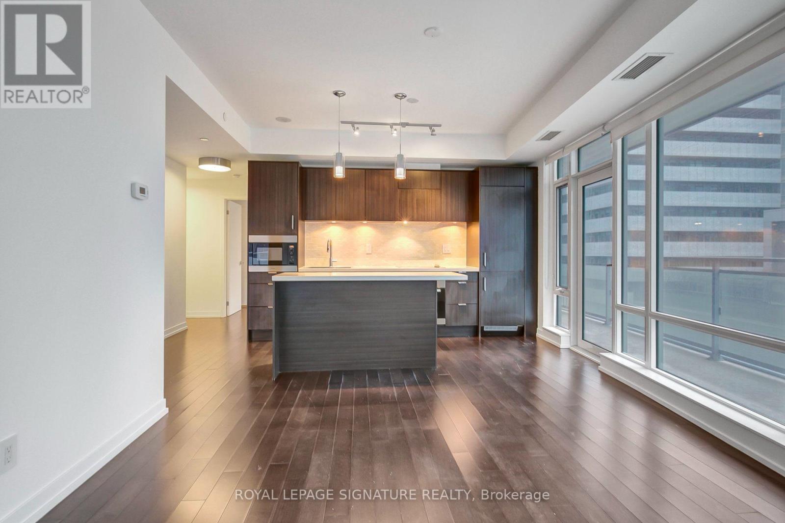 1111 - 21 Widmer Street, Toronto, Ontario  M5V 0B8 - Photo 7 - C13633966