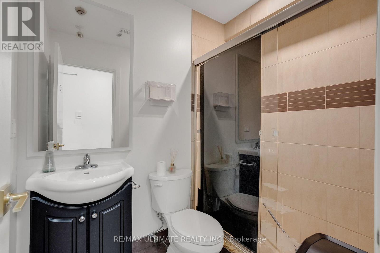 201 - 460 College Street, Toronto, Ontario  M6G 1A1 - Photo 15 - C13634002