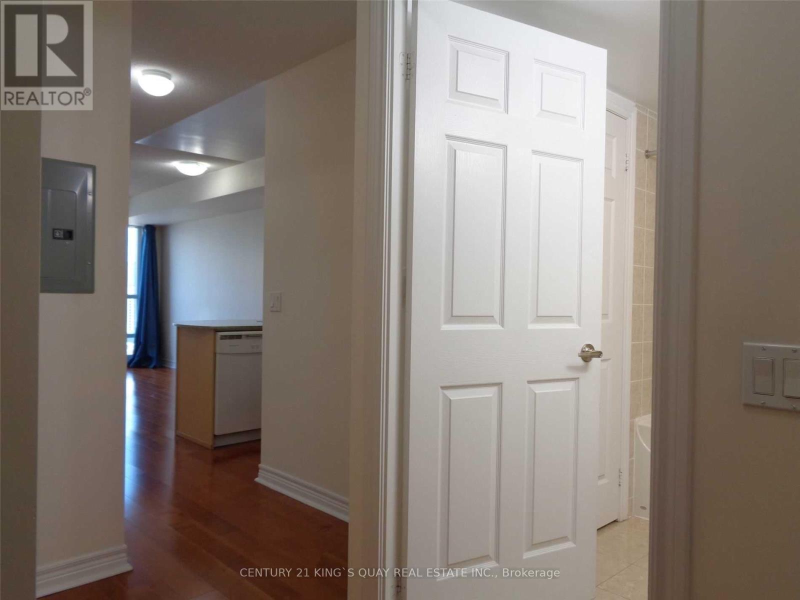 2714 - 763 Bay Street, Toronto, Ontario  M5G 2R3 - Photo 27 - C13634062