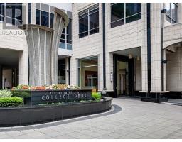 2714 - 763 BAY STREET, Toronto, Ontario