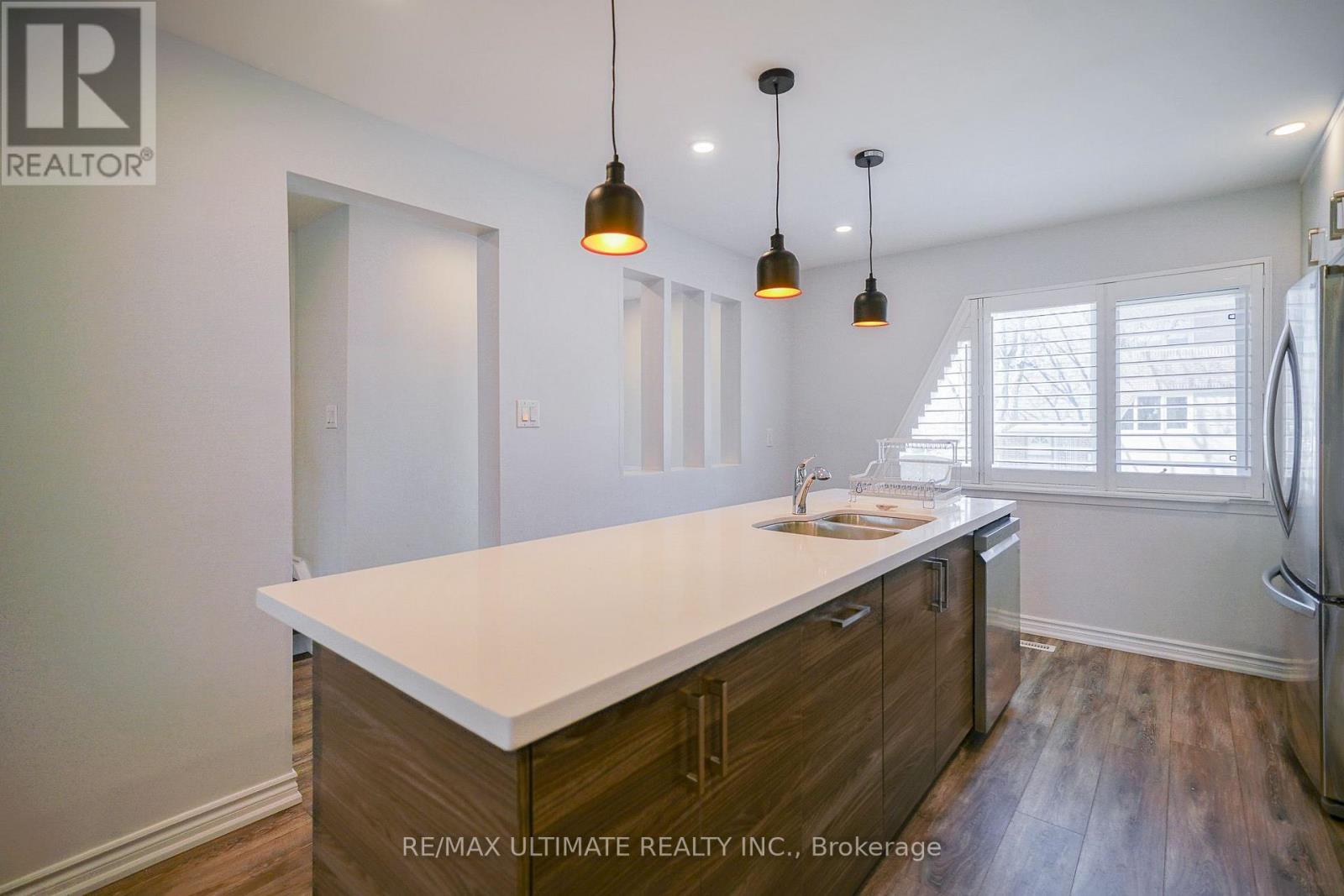 81 Flaming Rose Way, Toronto, Ontario  M2N 5W8 - Photo 10 - C13634088