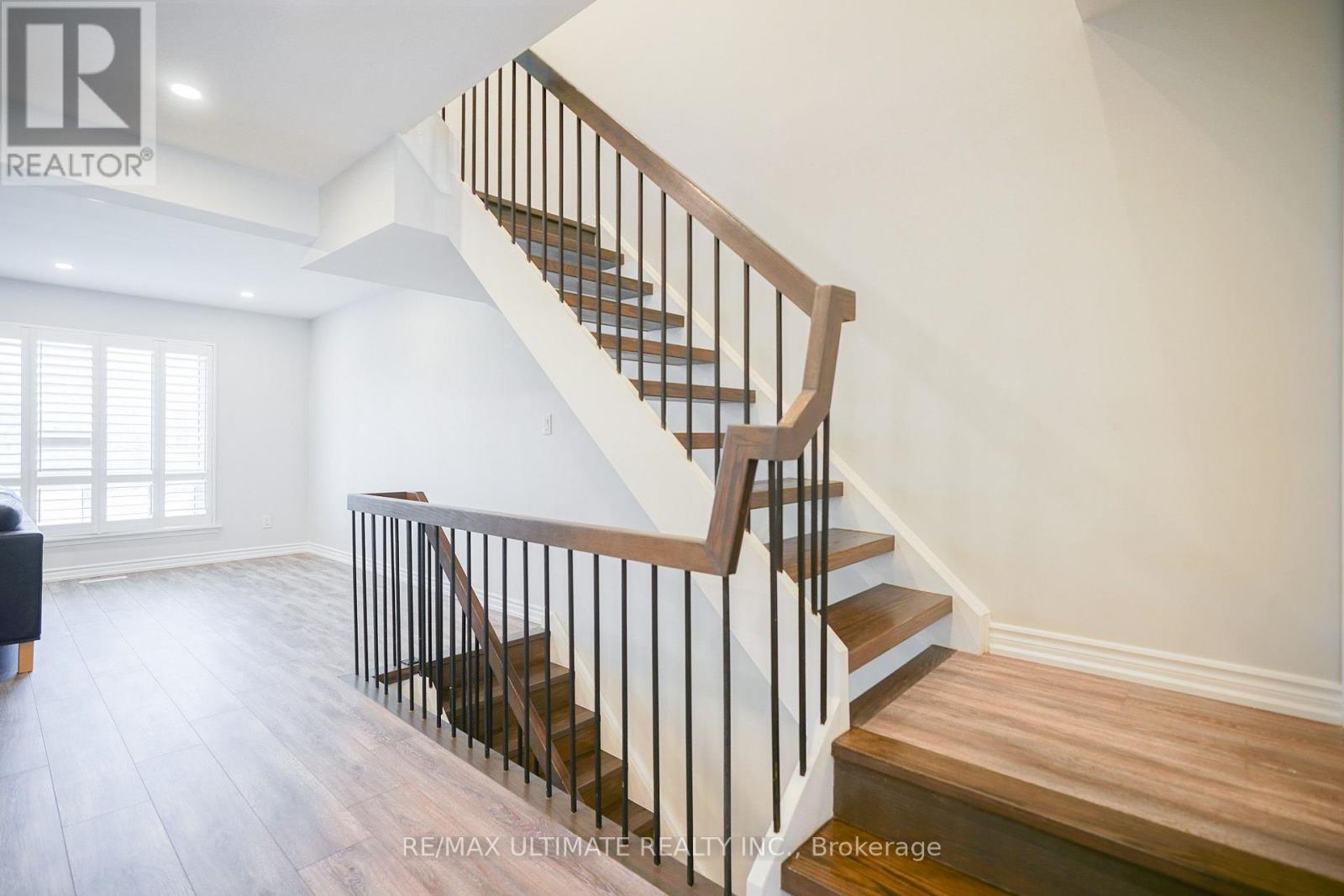 81 Flaming Rose Way, Toronto, Ontario  M2N 5W8 - Photo 19 - C13634088